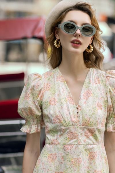 Đầm midi feminine thô lụa hoa nhỡ cam khuy eo