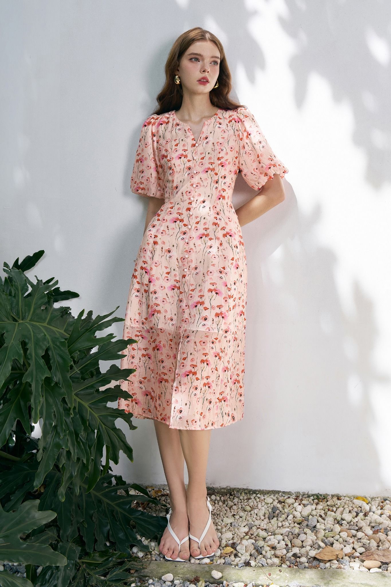 Đầm midi feminine voan tơ hoa nhỡ hồng