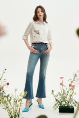 Quần jeans ống flare denim màu stone wash