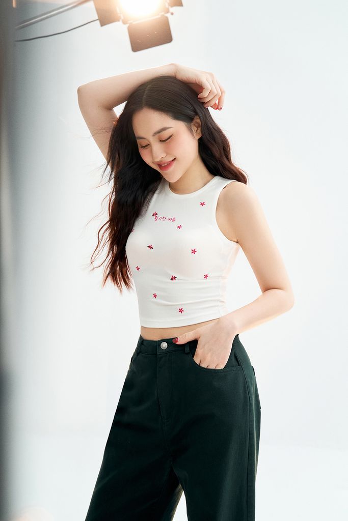 Áo Tanktop crop thun tăm trắng thêu hoa random