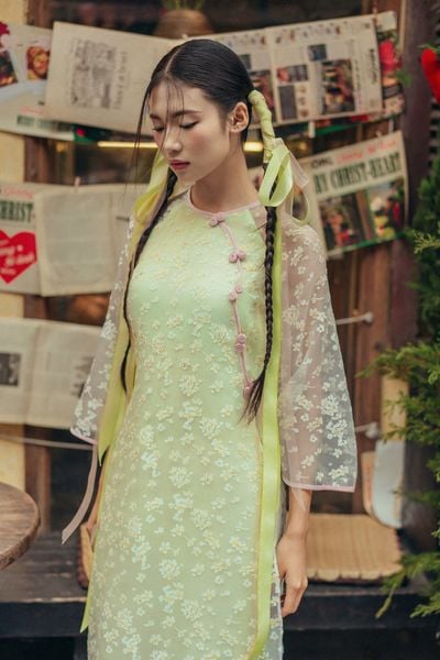 Bộ áo dài nữ voan tơ hoa rơi chanh yến anh