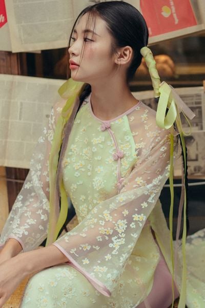 Bộ áo dài nữ voan tơ hoa rơi chanh yến anh