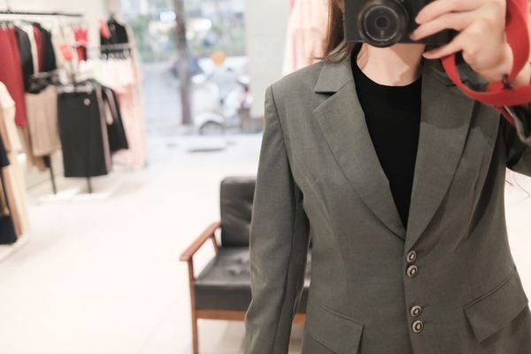 Áo blazer tàn dáng ôm gọn