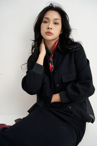 Áo khoác bomber poly xốp đen