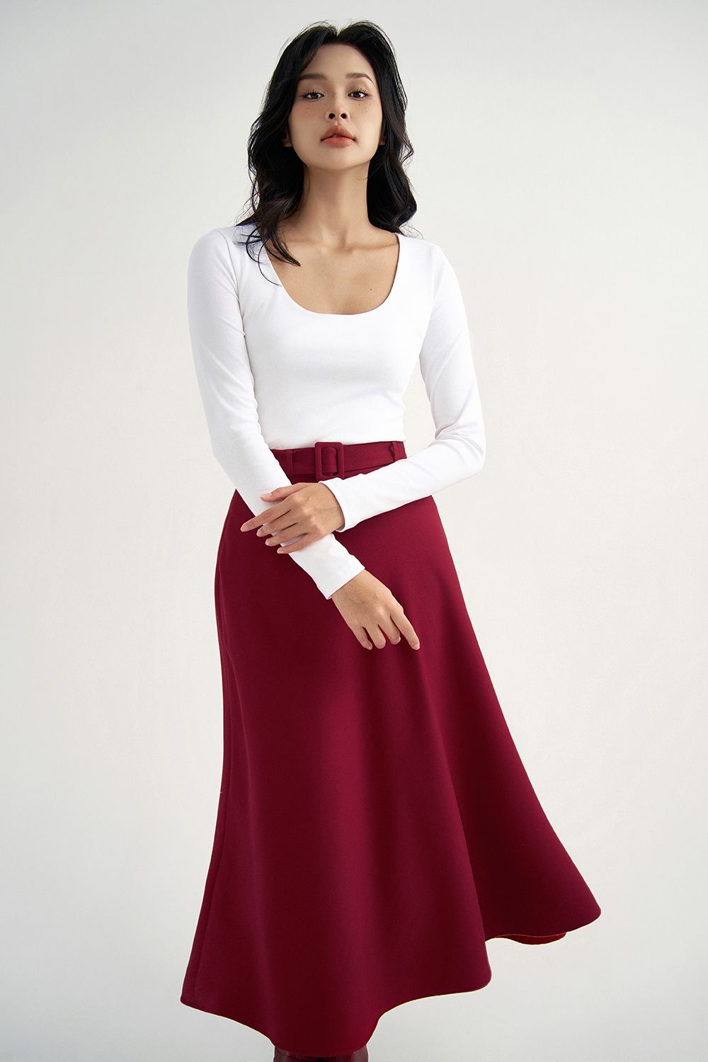 Áo giữ ấm basic cổ oval thun trắng