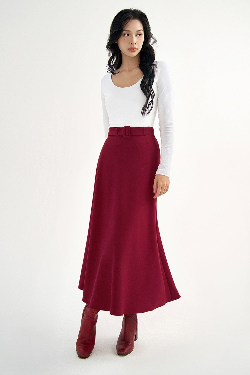 Áo giữ ấm basic cổ oval thun trắng