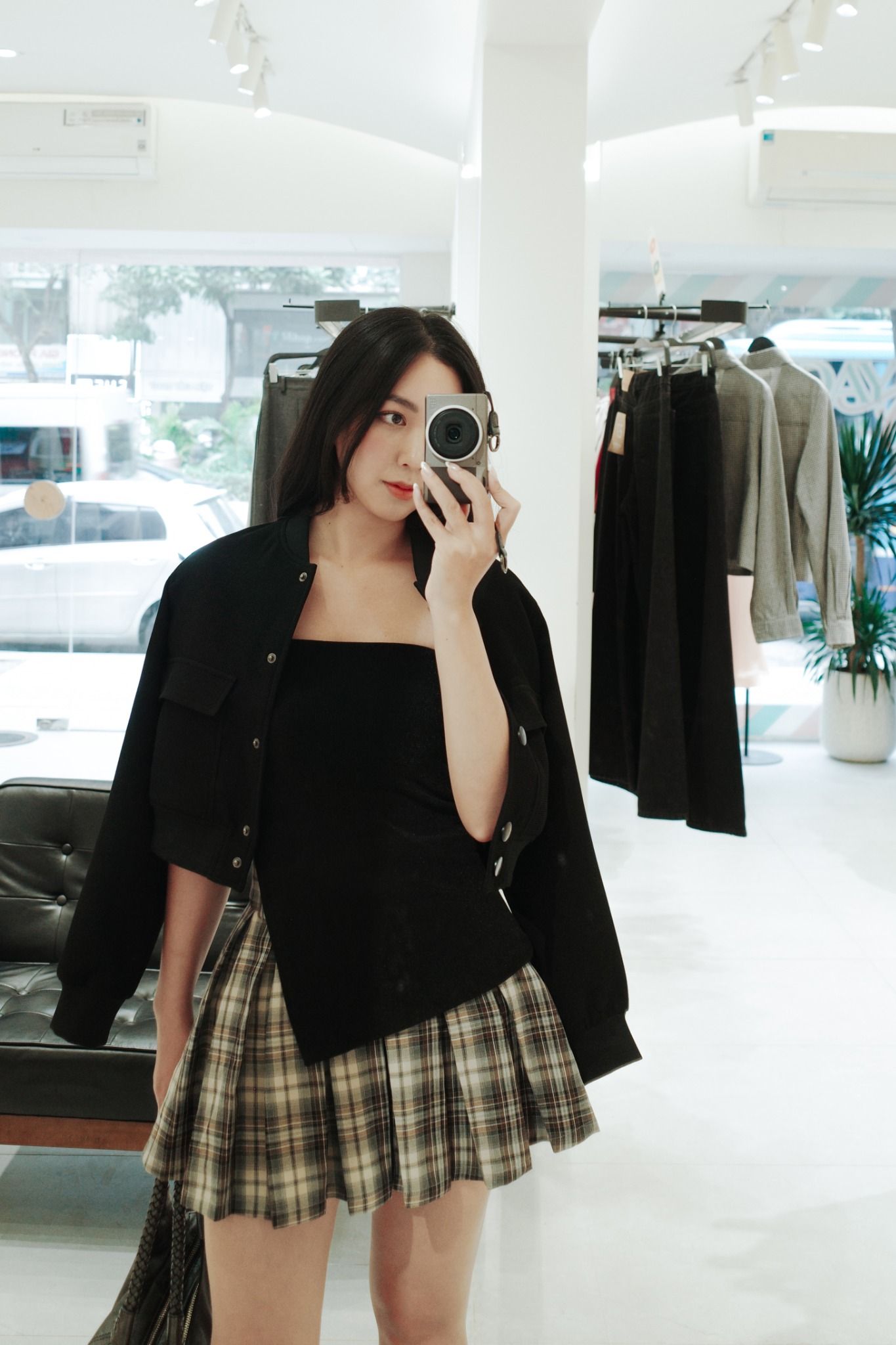 Chân váy mini xoè xếp ly tùng karo ghi