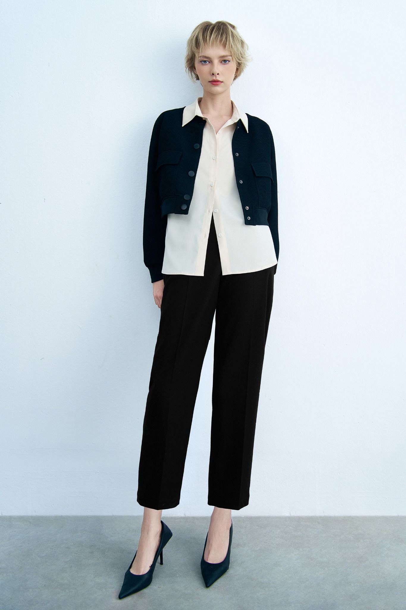 Áo khoác bomber poly xốp đen