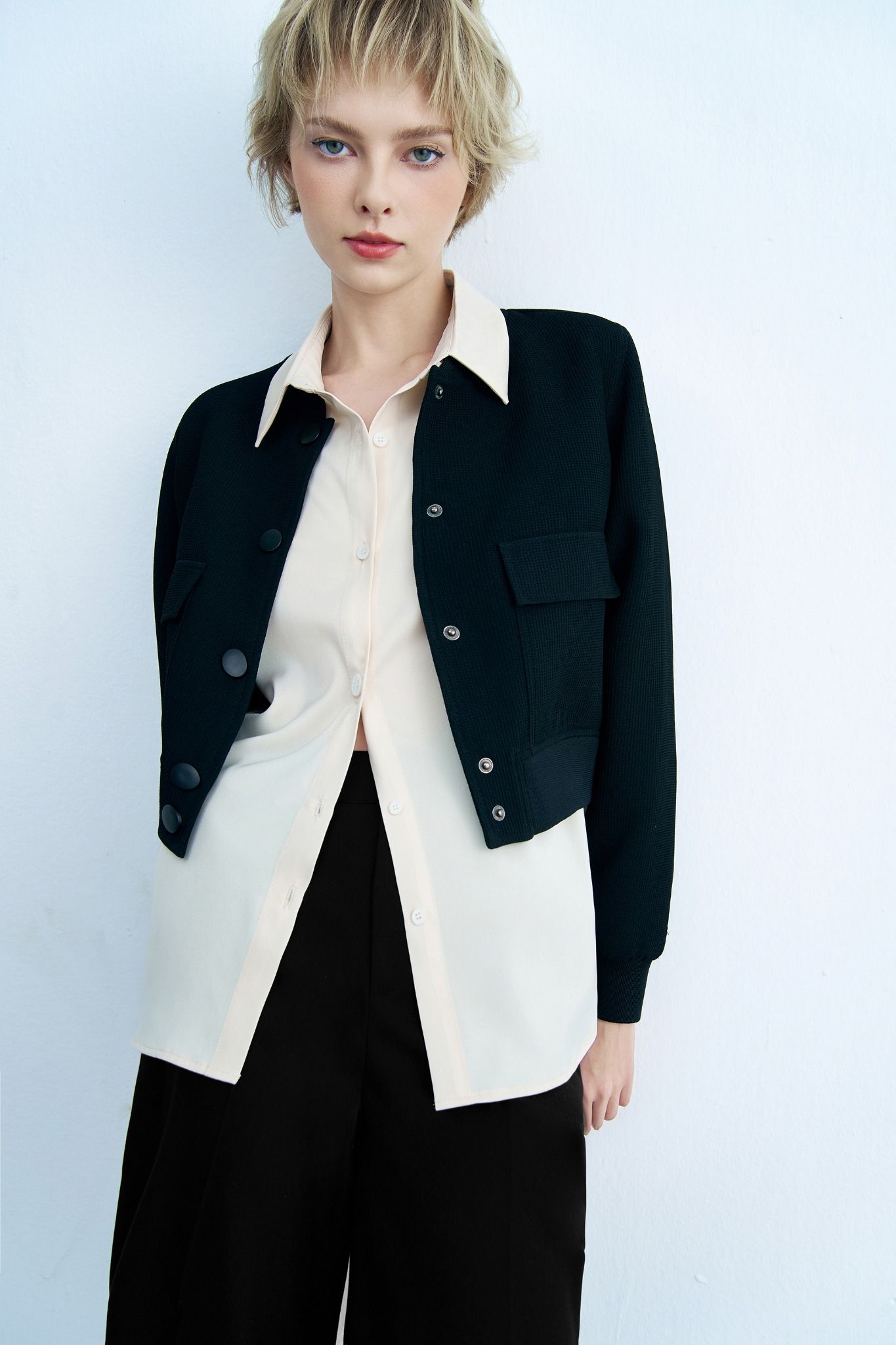 Áo khoác bomber poly xốp đen