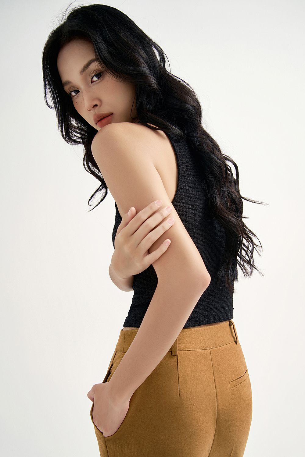 Quần đứng basic nâu tây