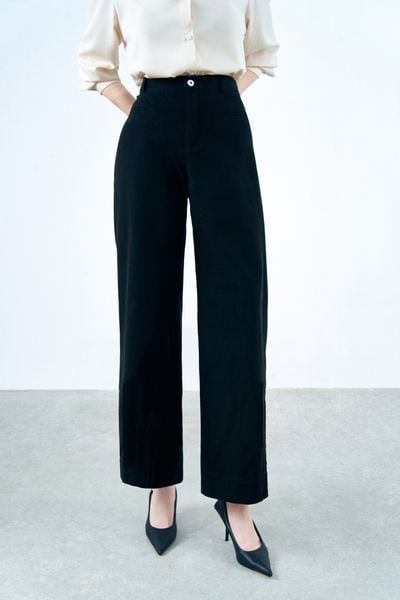 Quần ống suông cơi túi thân trước kaki mềm đen