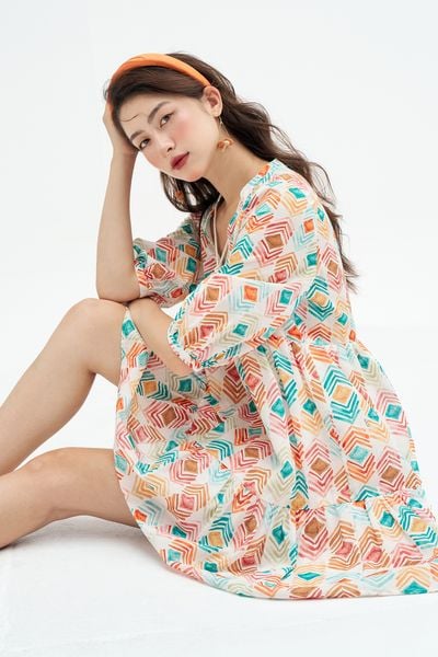 Đầm suông thô lụa nối tầng họa tiết kỷ hà