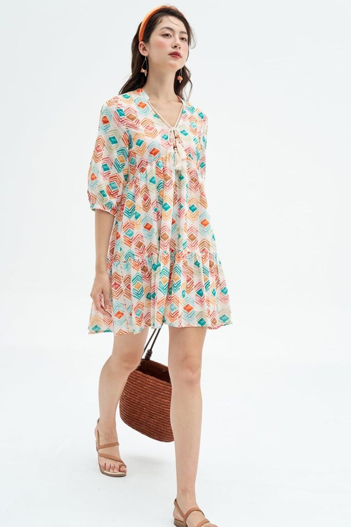 Đầm suông thô lụa nối tầng họa tiết kỷ hà