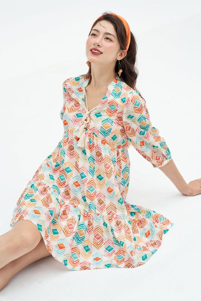 Đầm suông thô lụa nối tầng họa tiết kỷ hà