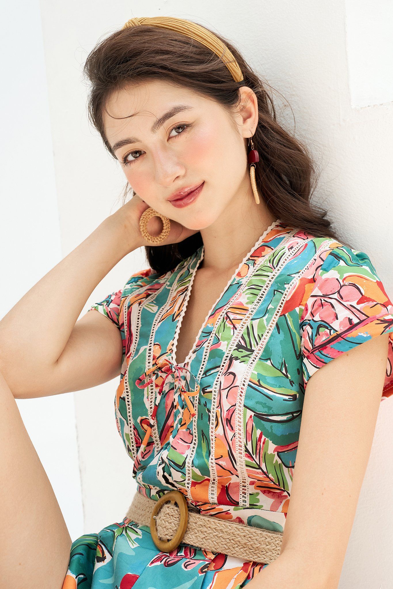 Jumpsuit họa tiết tropical