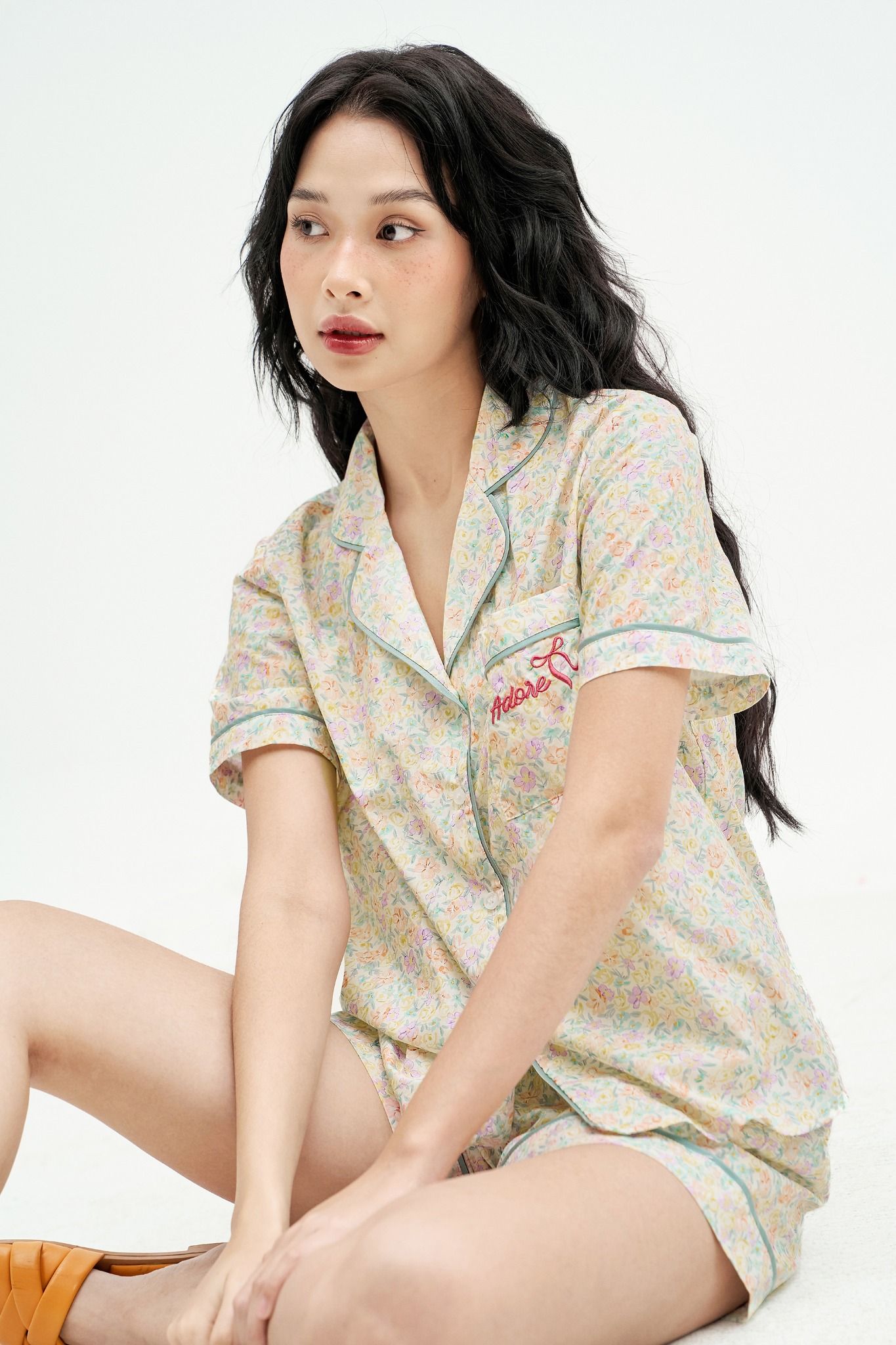 Bộ pyjamas cộc thô lụa hoa nhí phối line mint
