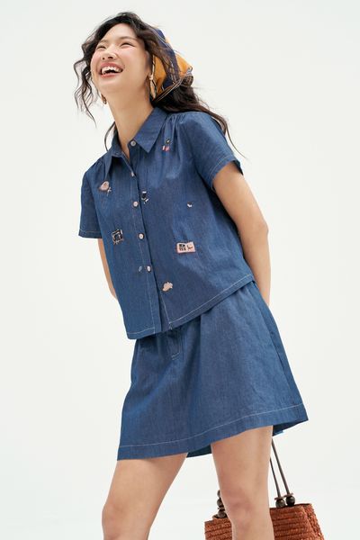 Sơ mi Thô denim xanh chàm thêu random