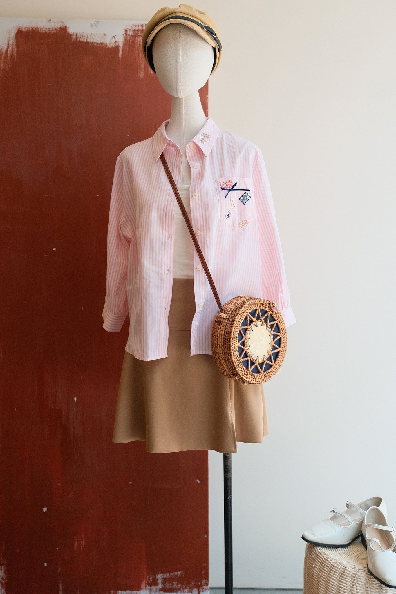Sơ mi sọc hồng cam thêu patches