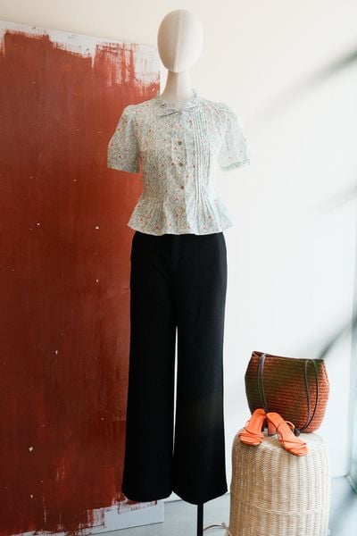 Quần ống rộng đen basic