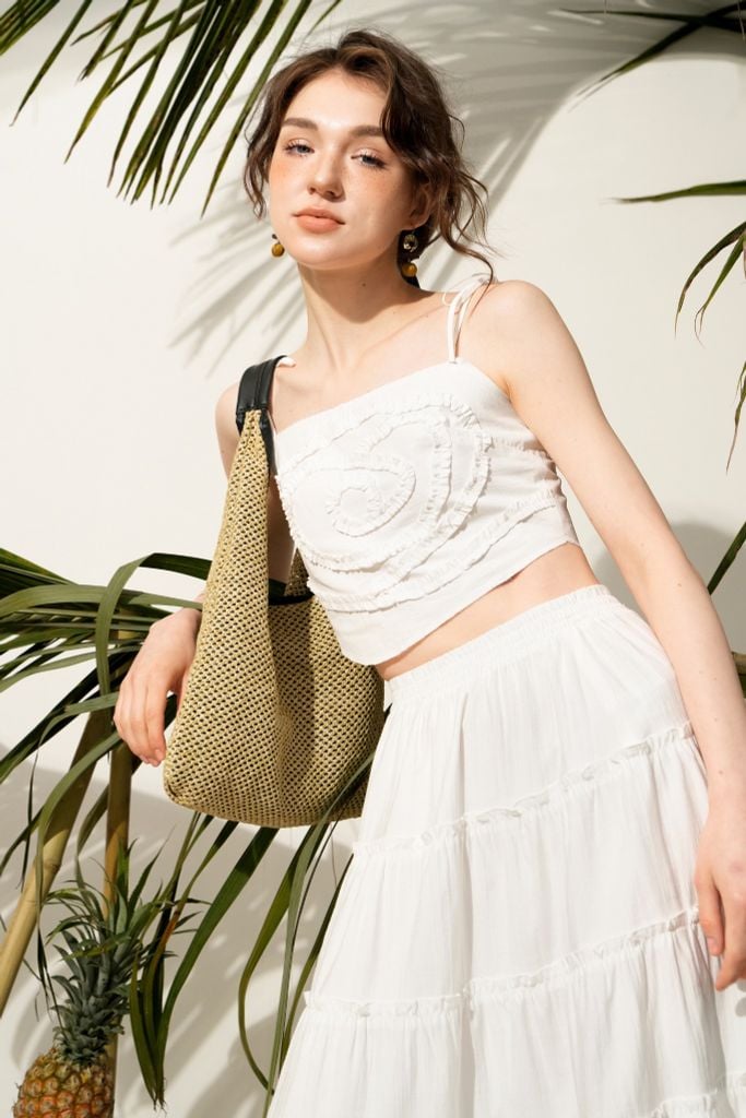 Áo Top 2 dây trắng chạy dây trang trí