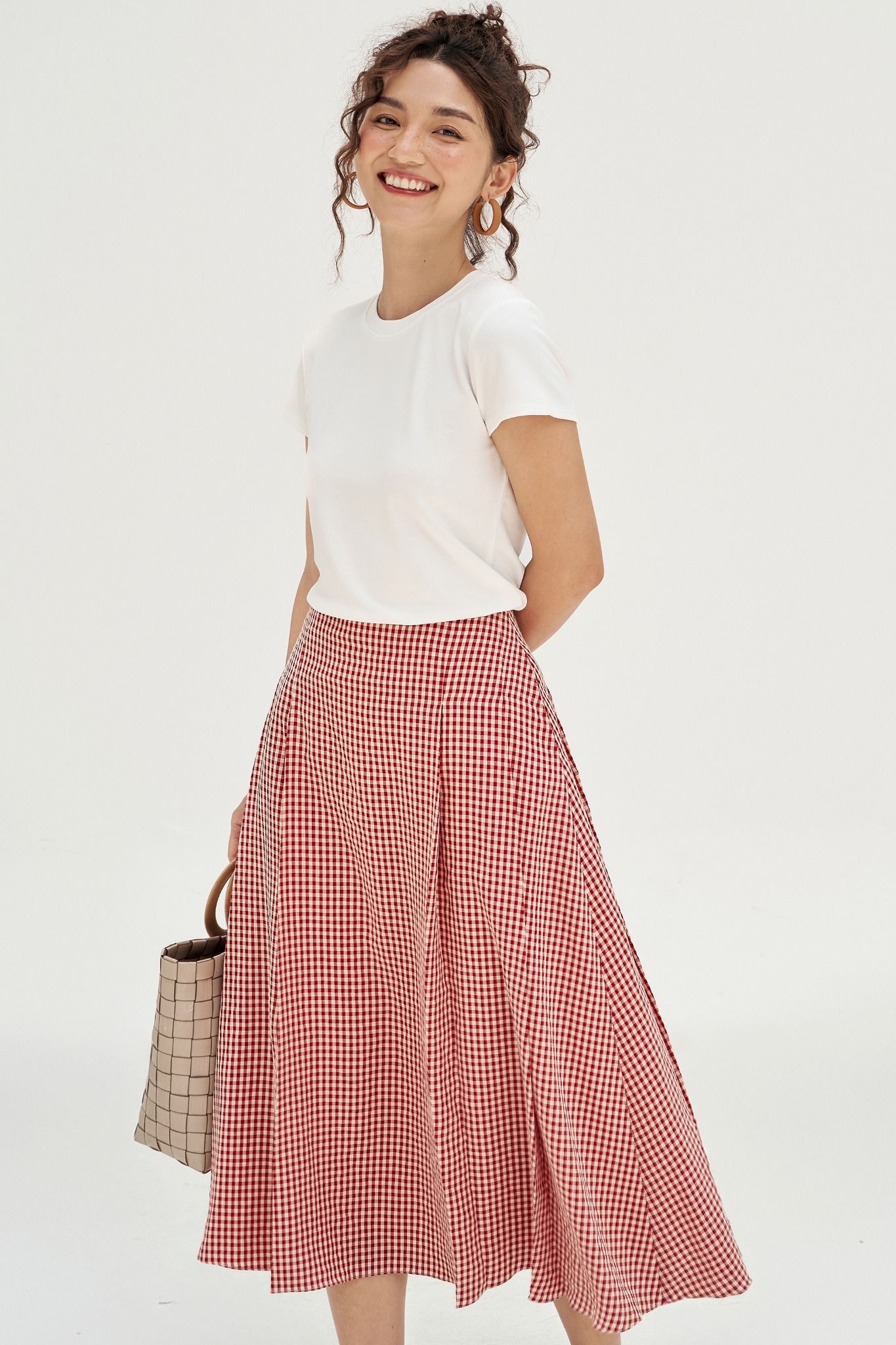 T-shirt ôm basic trắng