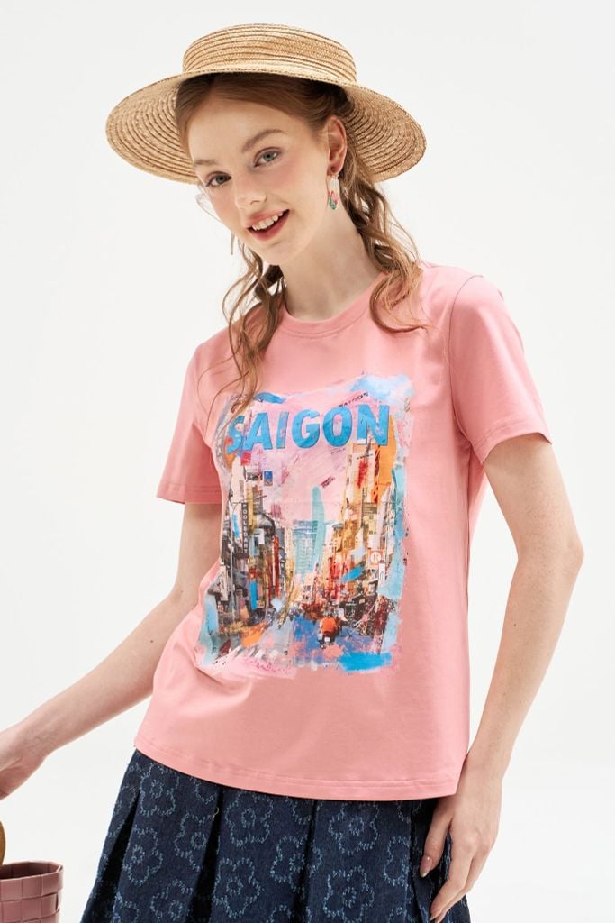 T-shirt hồng in Saigon