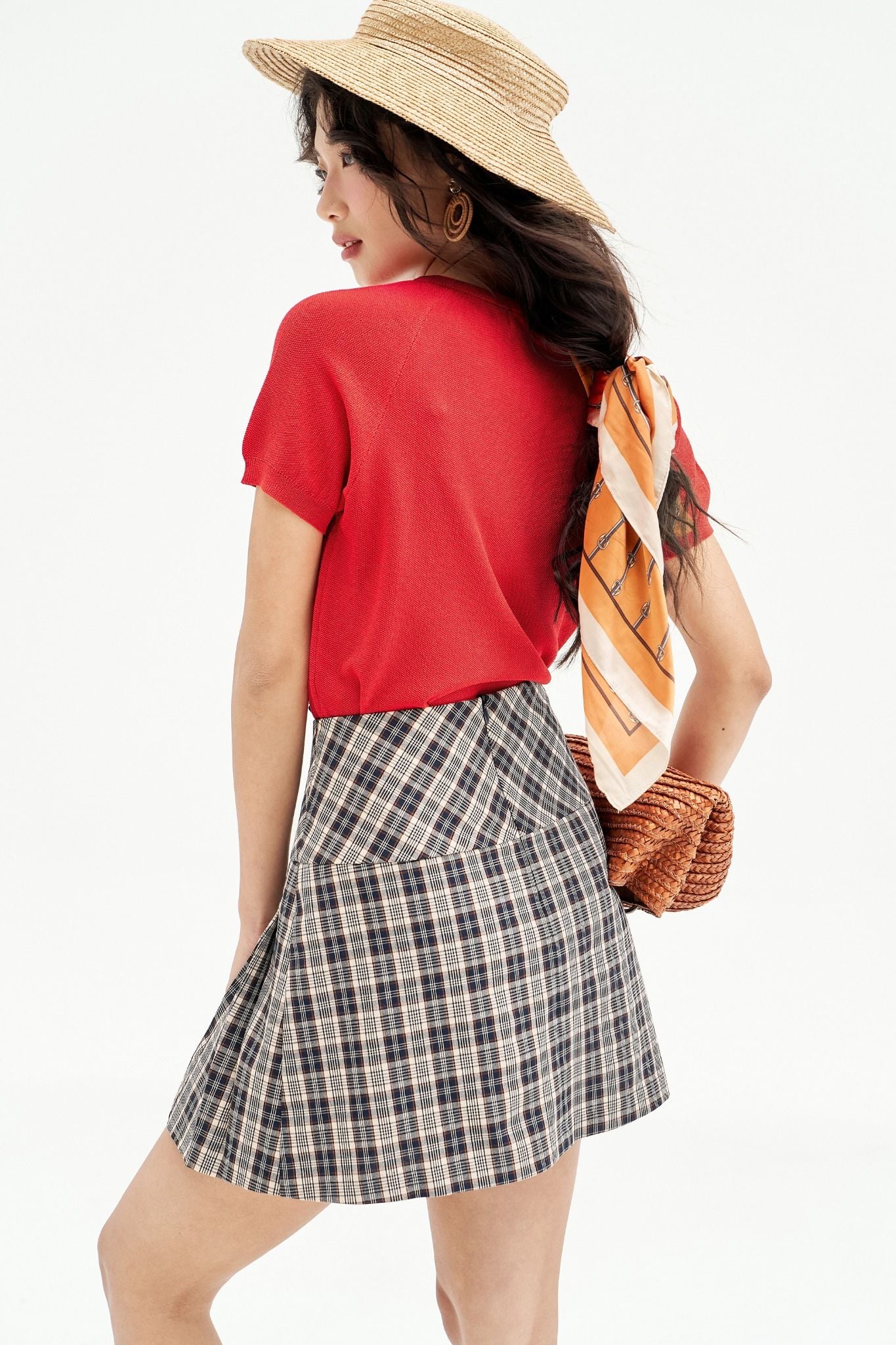 Chân váy mini A karo xanh xếp ly lệch