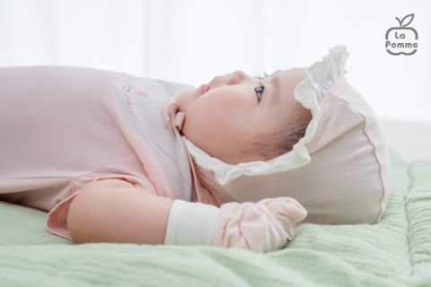  Mũ sơ sinh La Pomme hoa nhỏ ngọt ngào 