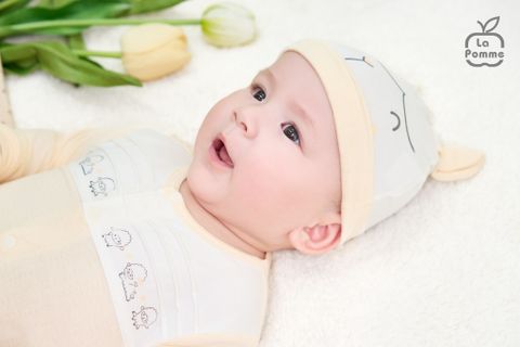  Mũ sơ sinh La Pomme cừu bông năng động 