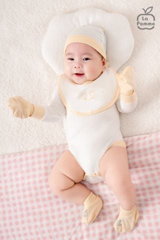  Yếm La Pomme Người bạn trong vườn 