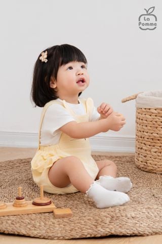  Bộ yếm rời kèm áo cộc tay La Pomme Dấu chân bé nhỏ 