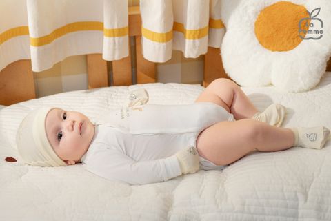 Set bao tay bao chân sơ sinh La Pomme mềm mịn 