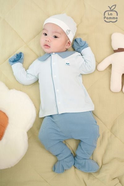  Bộ dài tay La Pomme cúc giữa cổ Peter Pan 