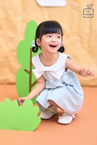  Đầm sát nách La Pomme Xếp Li Đáng Yêu 