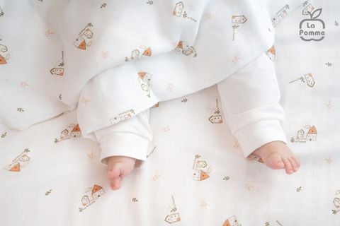  Khăn đa năng sợi tre lụa (120x120cm) - Trắng (Ngôi làng) 