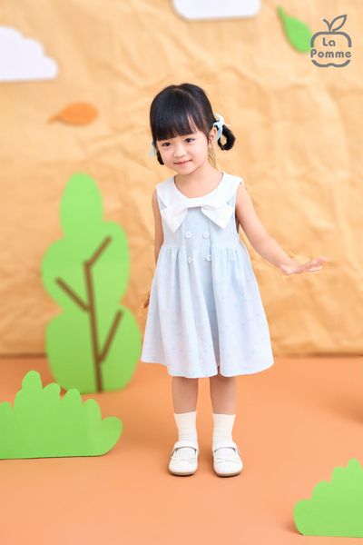  Đầm sát nách La Pomme Xếp Li Đáng Yêu 