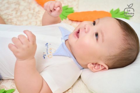  Body chip cộc tay La Pomme cổ cách điệu dễ thương 