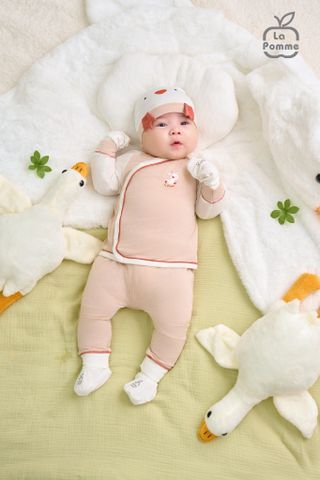  Bộ dài tay cúc lệch La Pomme ngỗng con hoạt bát 