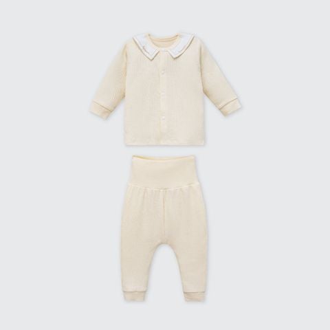  Bộ dài tay cúc giữa La Pomme dệt vân chìm 