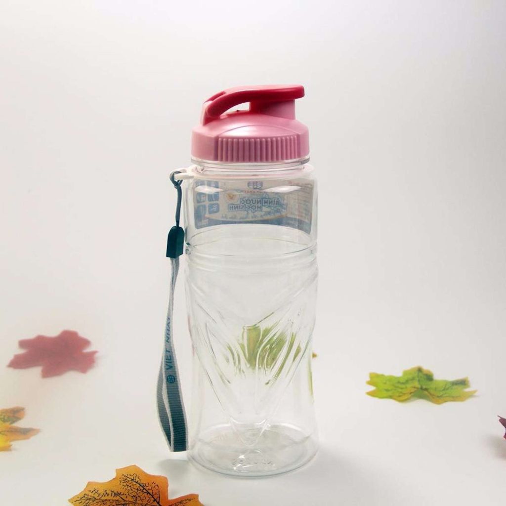 Bình nước cho học sinh Việt Nam