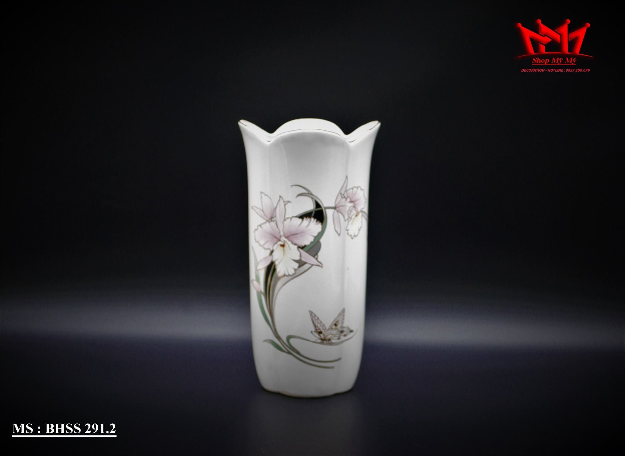 Bình trang trí hoa tiết hoa và miệng thiết kế hình cánh hoa (291.2)
