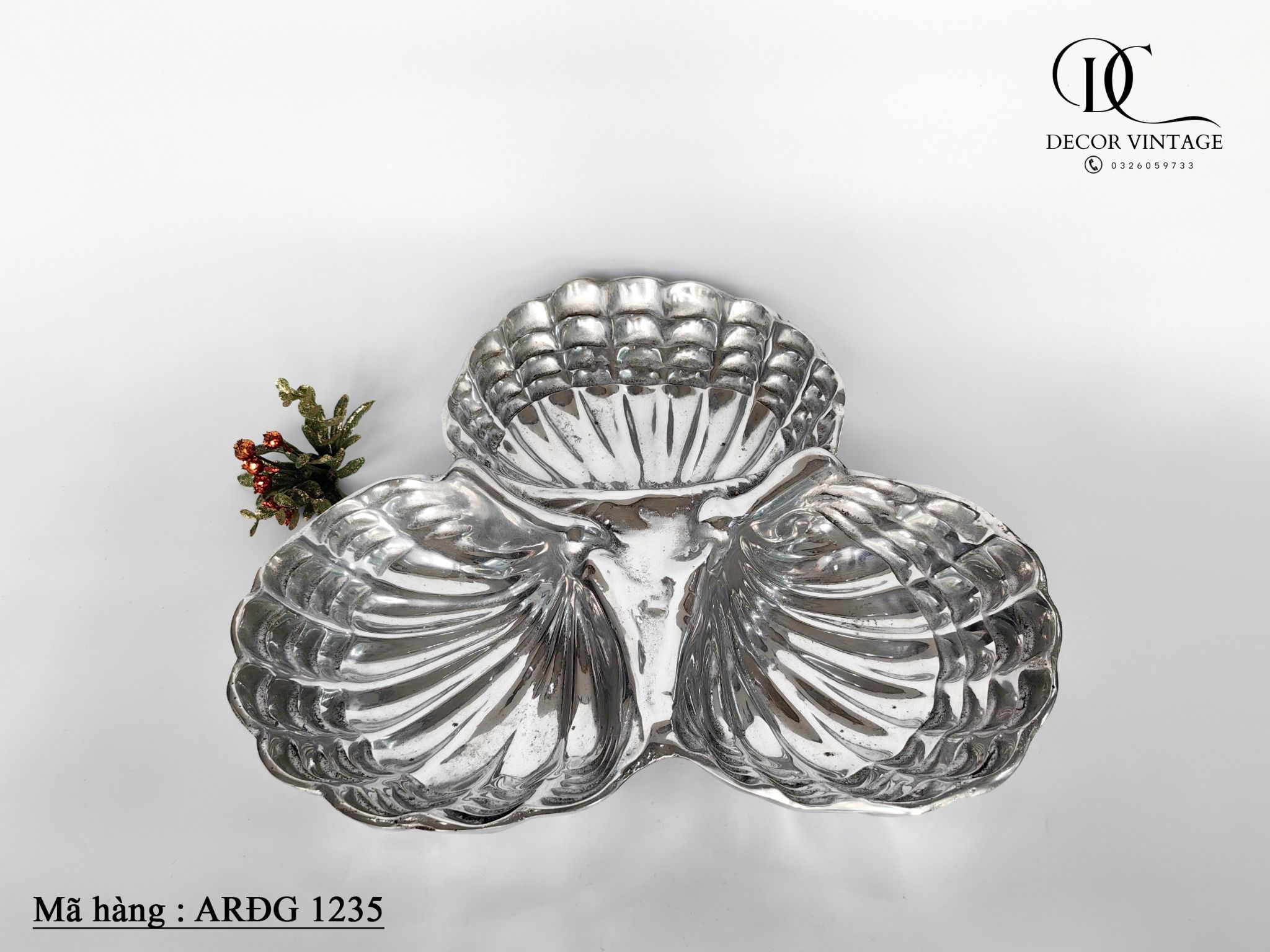 Dĩa 3 ngăn bằng ulanium được nhập từ Mỹ ( ARĐG 1135 )