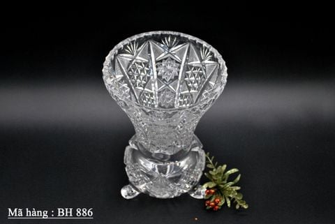  Bình hoa pha lê 3 chân chạm khắc hoa phong cách Bohemian cổ điển của CH Séc. 