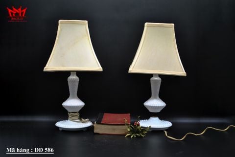  Cặp đèn ngủ Fenton của Mỹ 