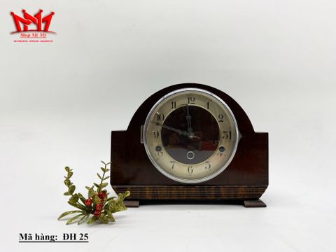  Đồng hồ lên dây 4 gông 3 lỗ của Đức ( có quả lắc ) 