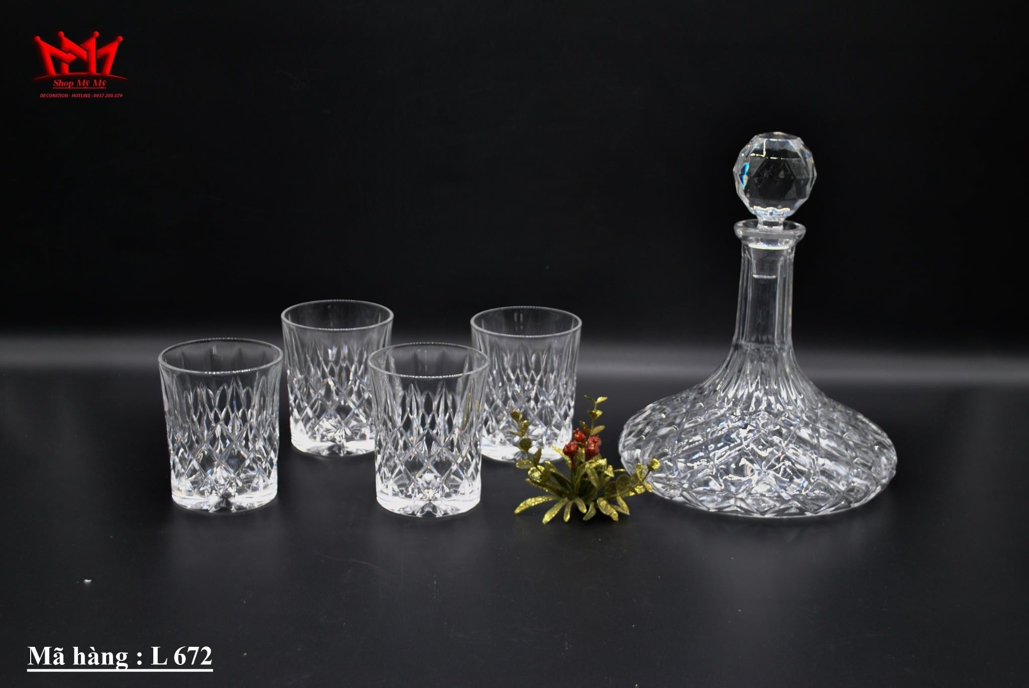 Bộ chai rượu pha lê ly đá của Châu Âu