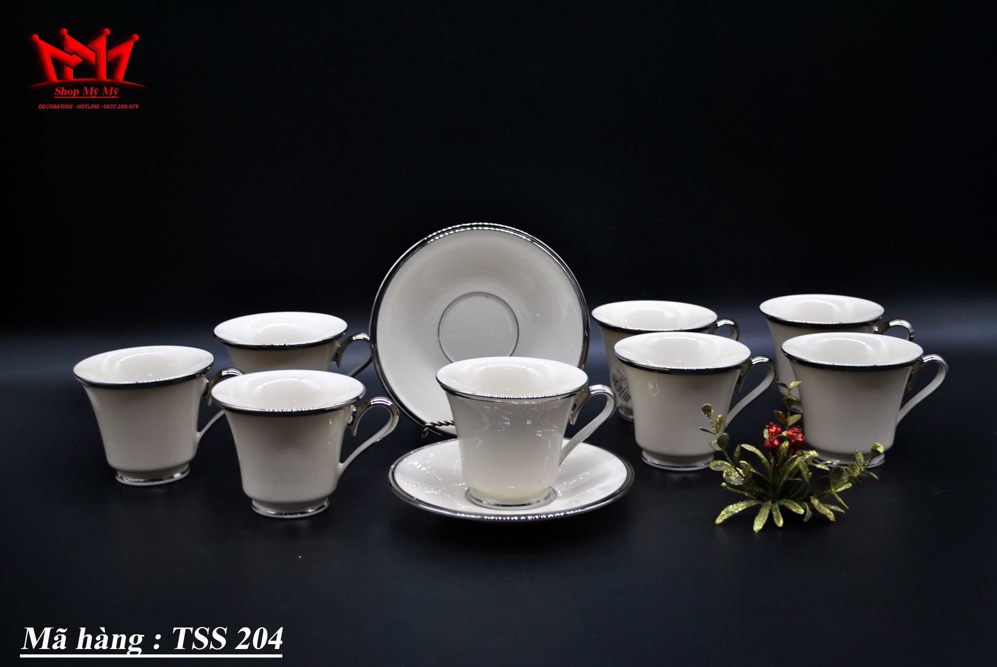 Bộ 8 Tách trà Lenox Solitaire (Mỹ) viền màu bạc.