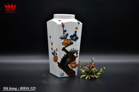  Bình sứ cổ tròn họa tiết ấn tượng 