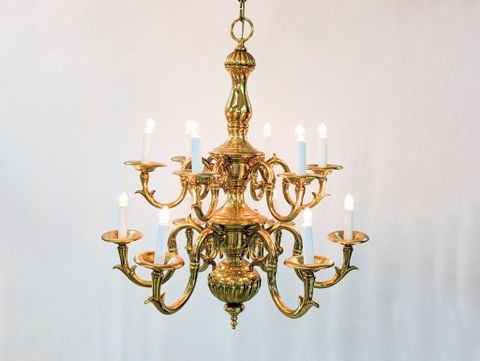  Chiếc đèn chùm xưa bằng đồng nguyên chất thập niên 1930 của Hà Lan. 