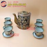 Ấm tích khắc nổi hoa văn vàng mẫu mới